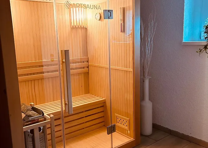 Feriehus Pool, Sauna Und Blick Ins Gruene Wittenberg